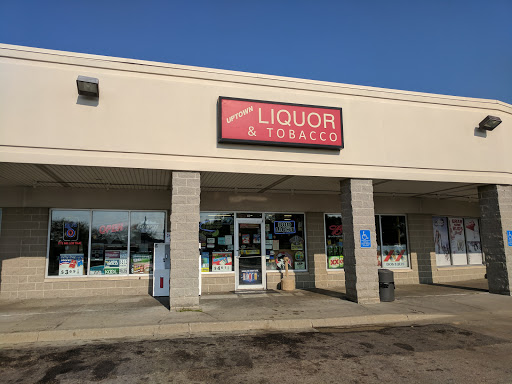 Liquor Tobacco Point LLC, 2000 Wiley Blvd SW # 106, Cedar Rapids, IA 52404, USA, 