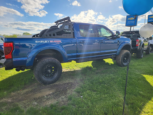 Car Dealer «Kunes Country Ford Stateline Superstore», reviews and photos, 104 IL-173, Antioch, IL 60002, USA