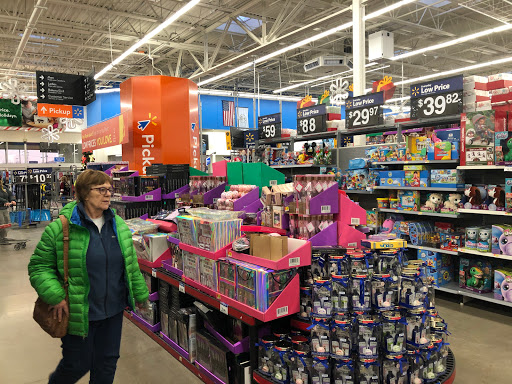 Department Store «Walmart Supercenter», reviews and photos, 7 Dowling Village Boulevard, North Smithfield, RI 02896, USA