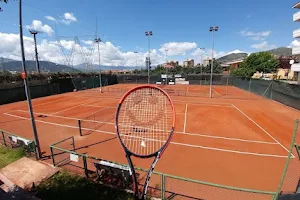 Nino Centro Tennis image