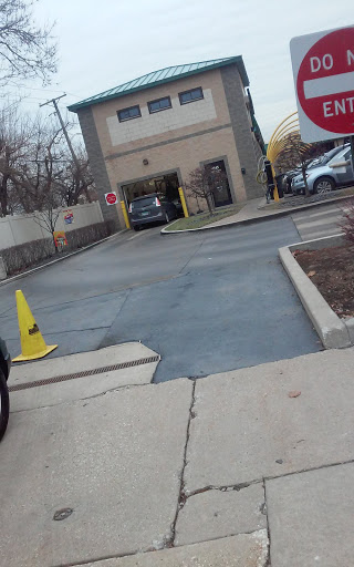 Car Wash «Brookfield Express Car Wash», reviews and photos, 9545 Ogden Ave, Brookfield, IL 60513, USA