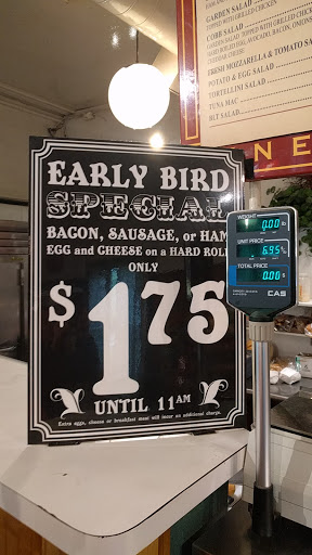 Grocery Store «Newtown General Store», reviews and photos, 43 Main St, Newtown, CT 06470, USA