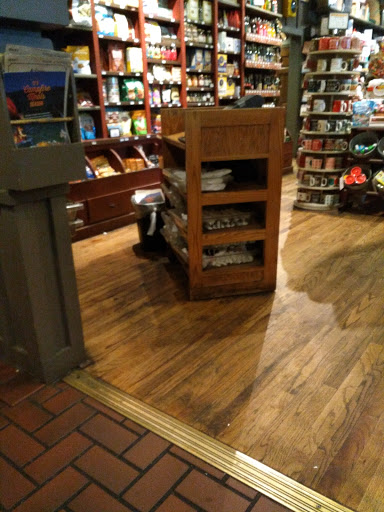 American Restaurant «Cracker Barrel Old Country Store», reviews and photos, 1735 Mallory Ln, Brentwood, TN 37027, USA