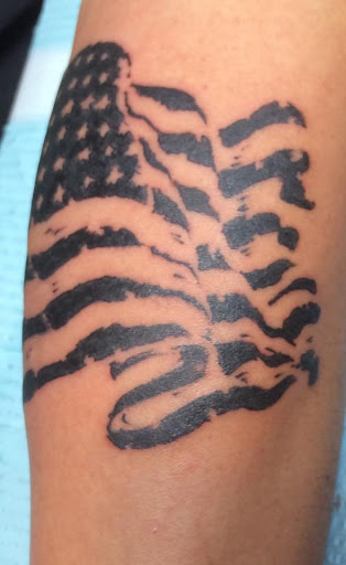 Tattoo Shop «TWIN CITY TATTOO», reviews and photos, 3131 Nicollet Ave, Minneapolis, MN 55408, USA