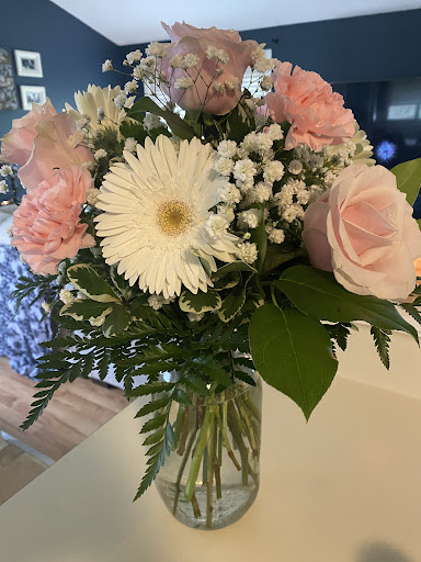 Florist «Flowerama», reviews and photos, 7584 Pearl Rd, Cleveland, OH 44130, USA