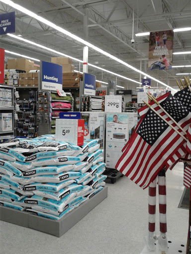 Sporting Goods Store «Academy Sports + Outdoors», reviews and photos, 1260 S Amity Rd, Conway, AR 72032, USA