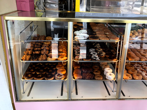 Donut Shop «Miss Donuts», reviews and photos, 2520 Robertson Blvd, Los Angeles, CA 90034, USA