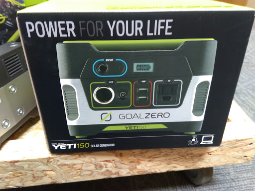 Camping Store «REI», reviews and photos, 1148 Galleria Blvd, Roseville, CA 95678, USA