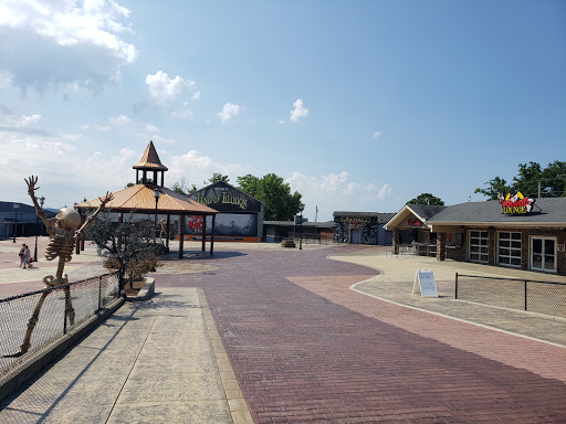 Haunted House «Land of Illusion Haunted Houses», reviews and photos, 8762 Thomas Rd, Middletown, OH 45042, USA