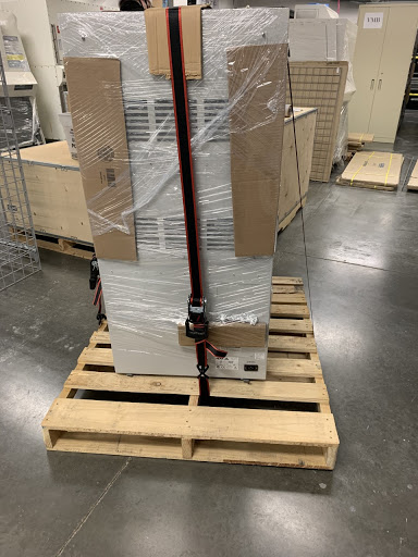 Shipping and Mailing Service «The UPS Store», reviews and photos, 140 B St #5, Davis, CA 95616, USA