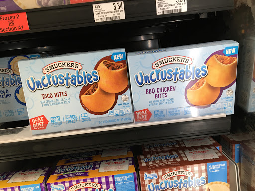 Grocery Store «Schnucks», reviews and photos, 3100 Madison Ave, Granite City, IL 62040, USA