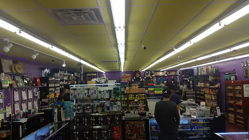 Tobacco Shop «Smoke Token», reviews and photos, 409 Harding Pl, Nashville, TN 37211, USA