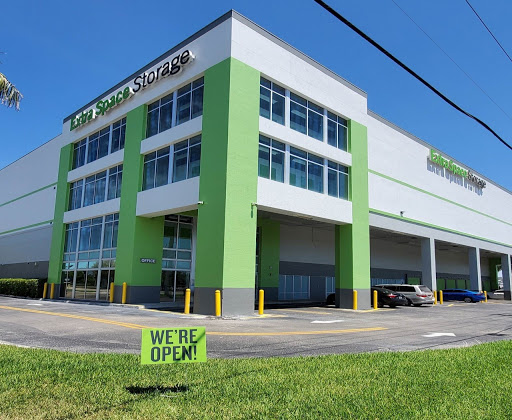 Self-Storage Facility «Extra Space Storage», reviews and photos, 27232 S Dixie Hwy, Naranja, FL 33032, USA