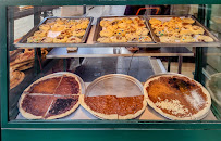 Plats et boissons du Pizzeria Pizza Capri - République 🇮🇹🍕 à Lyon - n°3