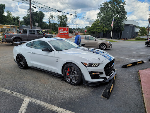 Liquor Store «Reds Package Store», reviews and photos, 270 S Main St, Alpharetta, GA 30009, USA