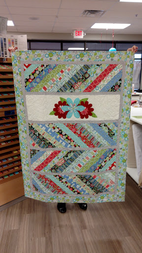 Quilt Shop «Sew Much Fun», reviews and photos, 1966 Vandalia St, Collinsville, IL 62234, USA