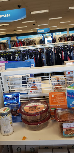 Clothing Store «Ross Dress for Less», reviews and photos, 13065 Lee Jackson Memorial Hwy, Fairfax, VA 22033, USA