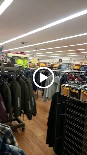 Sporting Goods Store «Big R Store Crawfordsville», reviews and photos, 1601 US-231, Crawfordsville, IN 47933, USA