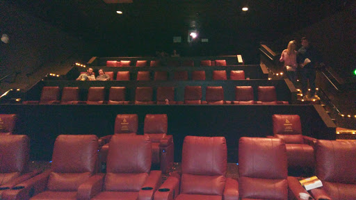 Movie Theater «AMC Lake Square 12», reviews and photos, 10401-015 US-441, Leesburg, FL 34788, USA