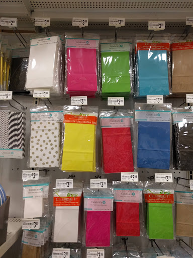 Craft Store «Michaels», reviews and photos, 2768 Aurora Ave, Naperville, IL 60540, USA