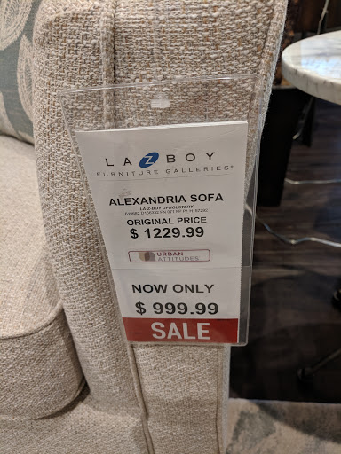 Furniture Store «La-Z-Boy Furniture Galleries», reviews and photos, 8901 E County Line Rd, Centennial, CO 80112, USA