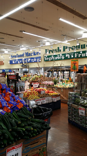 Supermarket «Food Fair La Gran Marqueta», reviews and photos, 946 Market St, Paterson, NJ 07513, USA