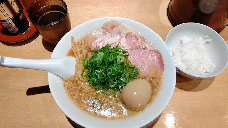 京都ラーメン 森井 愛甲石田駅前店