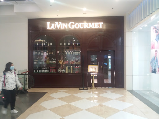 Luvin Gourmet - Wine Shop & Bar