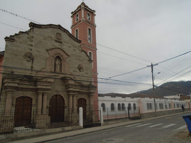 Opiniones de Iglesia Católica del Monasterio del Santísimo Rosario – Ejido de Caranqui en Ibarra - Iglesia