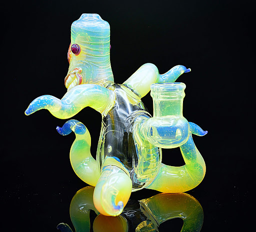 Tobacco Shop «La Tia Smoke Shop», reviews and photos, 154 Maverick St, East Boston, MA 02128, USA