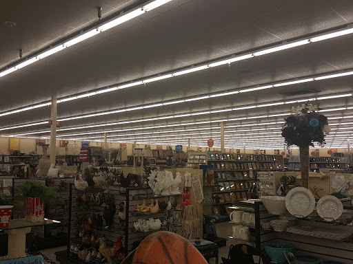 Craft Store «Hobby Lobby», reviews and photos, 18200 W Bluemound Rd, Brookfield, WI 53045, USA