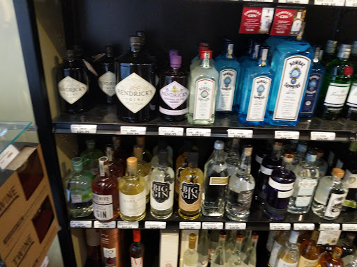 Liquor Store «Pearl Specialty Market & Spirits», reviews and photos, 900 NW Lovejoy St, Portland, OR 97209, USA