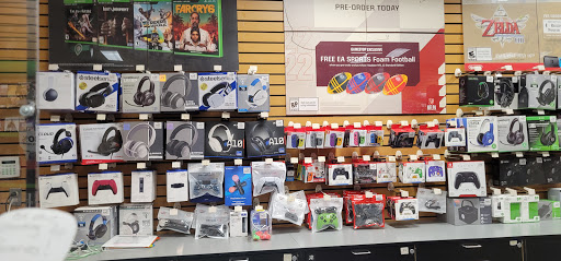 Video Game Store «GameStop», reviews and photos, 1520 NJ-38 #5, Hainesport, NJ 08036, USA