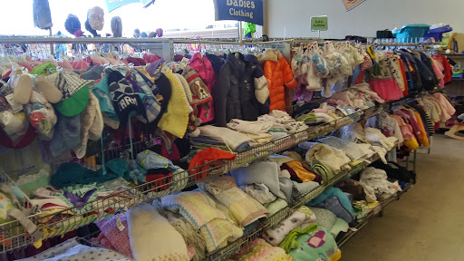 Thrift Store «Thrift Town», reviews and photos, 410 El Camino Ave, Sacramento, CA 95815, USA