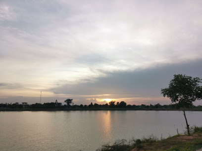 บึงนกเป็ดน้ำไพรบึง Phrai Bung Waterfowl Pond