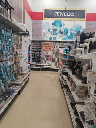 Craft Store «Michaels», reviews and photos, 1020 Veterans Pkwy #800, Clarksville, IN 47129, USA