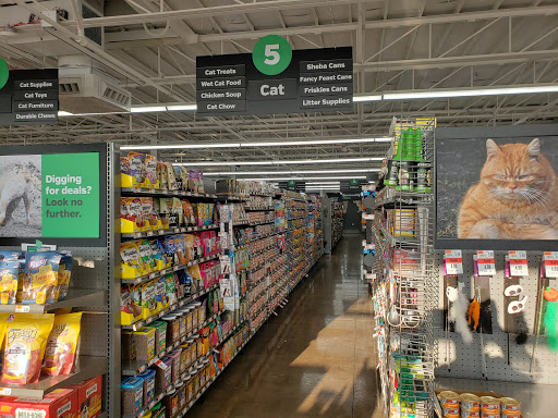 Pet Store «PetSaver Healthy Pet Superstore (Greece Location)», reviews and photos, 1596 W Ridge Rd, Rochester, NY 14615, USA