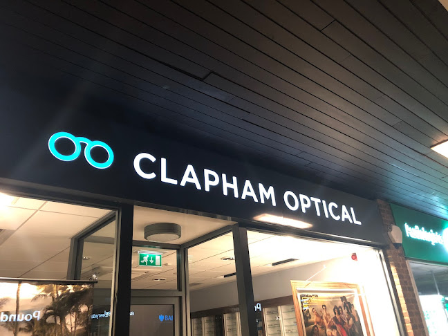 Comments and reviews of Clapham Optical