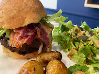 Hamburger du Restaurant servant le petit-déjeuner BRIO, Burgers de Qualité & Brioche à Tartiner à Lyon - n°3