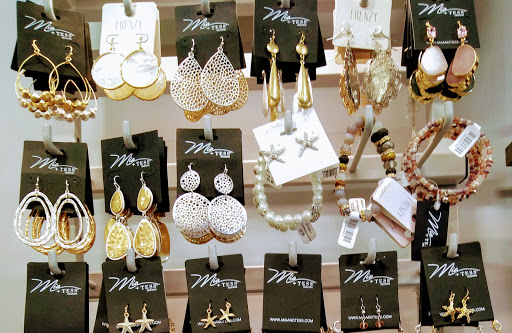 Gift Shop «The Paper Store», reviews and photos, 855 Grand Army of the Republic Hwy, Somerset, MA 02726, USA