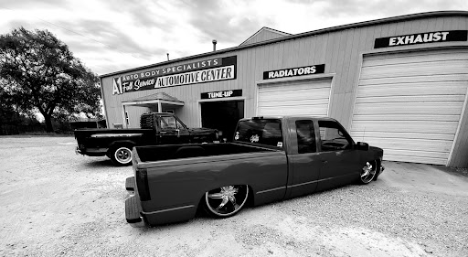 Auto Body Shop «A-1 Auto Body Specialists», reviews and photos, 800 S 1st St, Independence, KS 67301, USA