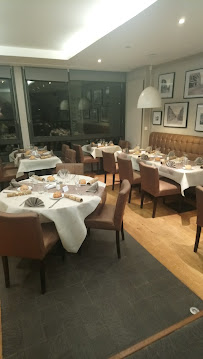Atmosphère du Restaurant français Le Phare à Cancale - n°6