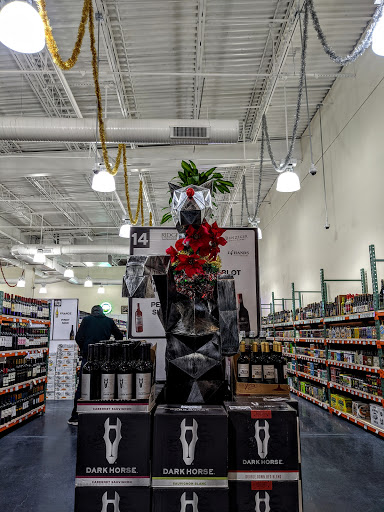 Liquor Store «Warehouse Wine & Liquor», reviews and photos, 113 Mill Plain Rd #6, Danbury, CT 06811, USA