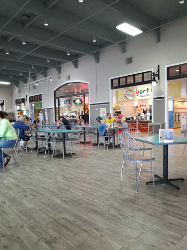 Outlet Mall «Ohio Station Outlets», reviews and photos, 9911 Avon Lake Rd, Burbank, OH 44214, USA