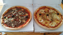 Plats et boissons du Pizzas à emporter Luis Pizza à Meylan - n°8