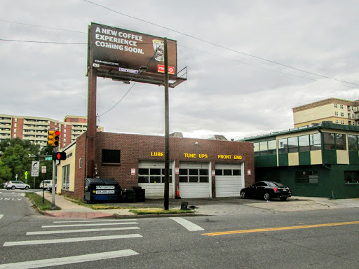 Auto Repair Shop «Golden Triangle Auto Care», reviews and photos, 1112 Speer Blvd, Denver, CO 80204, USA