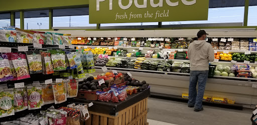 Grocery Store «Rego Brothers», reviews and photos, 19600 W 130th St, Strongsville, OH 44136, USA