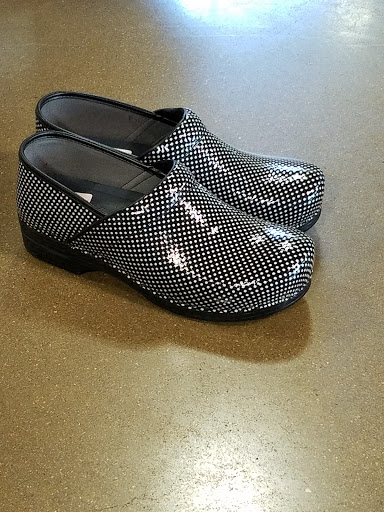 Shoe Store «Dansko Company Store», reviews and photos, 33 Federal Blvd, West Grove, PA 19390, USA