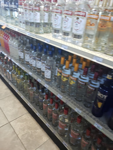 State Liquor Store «Springboro Wine & State Liquor», reviews and photos, 281 W Central Ave, Springboro, OH 45066, USA