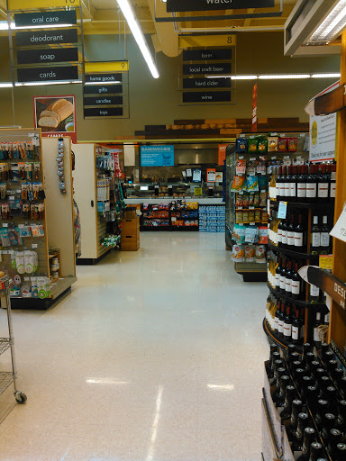 Grocery Store «New Seasons Market Mountain Park», reviews and photos, 3 Monroe Pkwy, Lake Oswego, OR 97035, USA